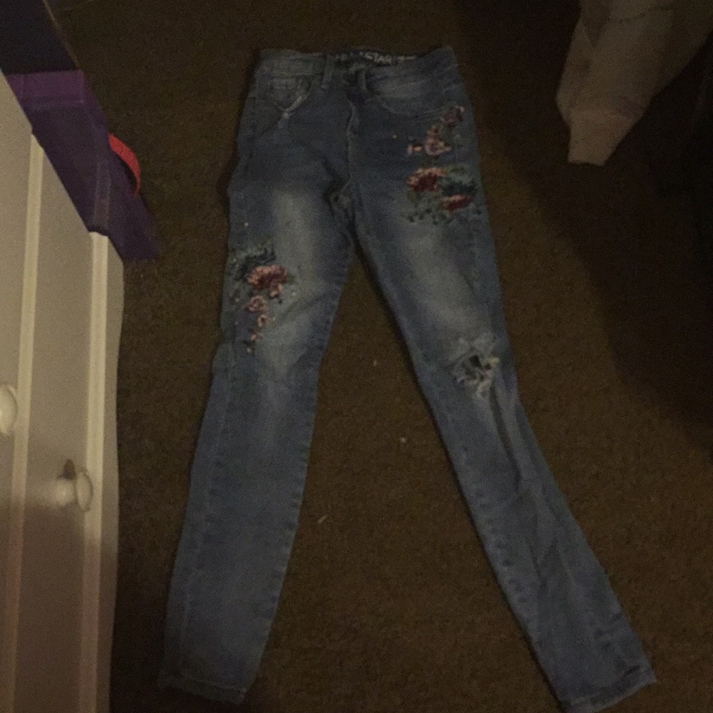 Jeans
